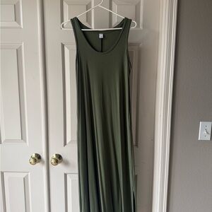 Old Navy Olive Green Sleeveless Maxi Dress